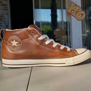 Unisex Leather Converse Chuck Taylor Shoes